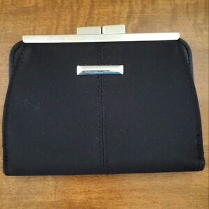 Silver/Black Wallet (RN#42000)